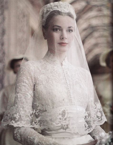 Grace kelly poses after accepting her 1955 academy award for best actress for the country girl. A Girls Guide to Home Life: Grace Kelly's Wedding Dress