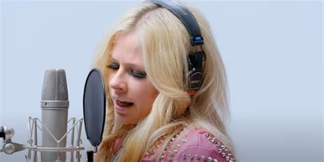 The First Take Welcomes Avril Lavigne Who Performs Complicated
