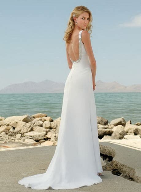 .informal wedding dresses and casual bridal gowns that are simply perfect for a summer wedding on a sandy beach or a winter wedding in your favorite whether you're having a casual ceremony and reception in a family home or planning to tie the knot on a tropical island, it's important to take fabric. Tropical beach wedding dresses