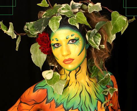 24 Beautiful Body Paintings From World Body Painting Festival