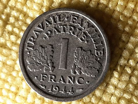 etat francais travail famille patrie 1 franc 1944