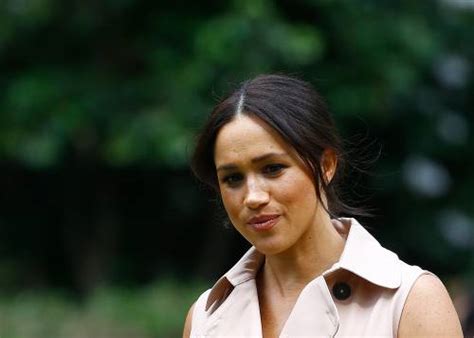 Browse newsweek archives of photos, videos news of prince harry's engagement with american meghan markle ushered in a new era for the royal family. Meghan vraagt om uitstel rechtszaak