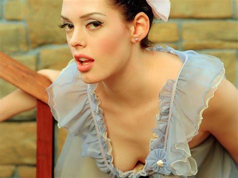 Naked Rose Mcgowan Added By Bot