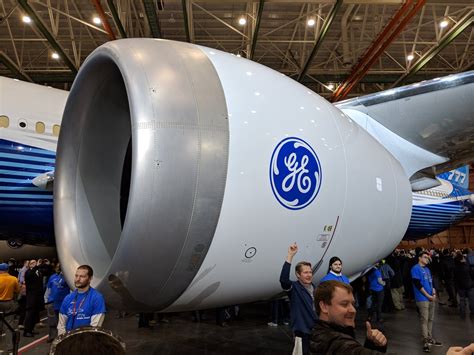 The boeing 747 has a distinctive hump on its back, it is a double decker, and the rest has only one deck. Boeing unveils the 777X - Live from a Lounge