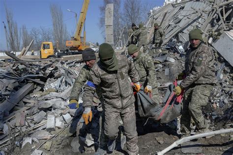 Mariupol Residents Forced To Go To Russia Against Their Will City