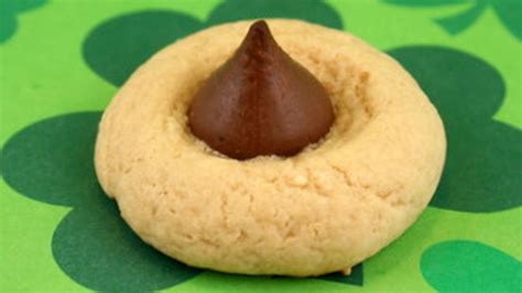 One of the most delicious irish expressions we can imagine! Kiss Me, I'm Irish Cookies Recipe - Pillsbury.com