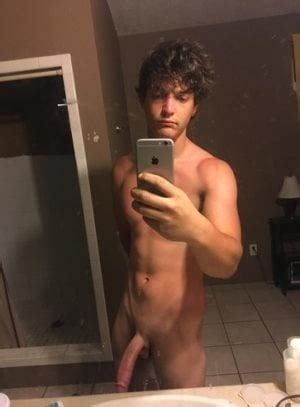 Hot Guy Selfie