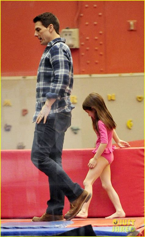 Tom Cruise Suri Chelsea Piers Playful Photo Celebrity