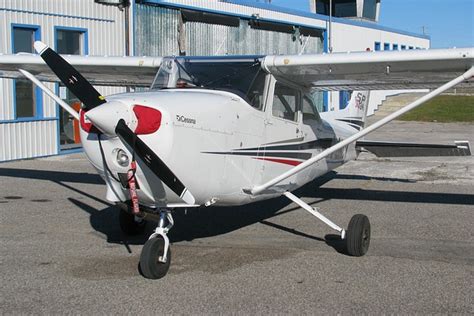 Cessna 172m Skyhawk Sp Aviation Photo 3976323