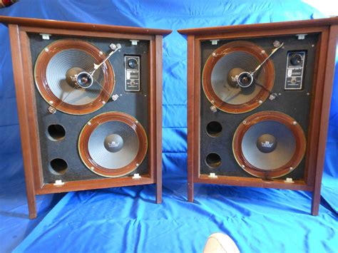 Vintage Loudspeaker University Classic Dual 12 Loudspeaker Audio And