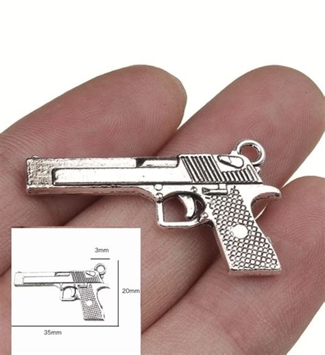 M01298 Morezmore Miniature Gun Pistol Revolver Weapon 35x20mm Mini Prop