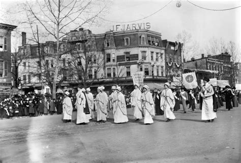 Suffrage Parade 1913 Nwomen Of The National Woman Suffrage Assocation