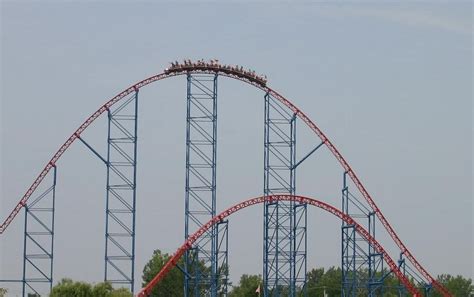 Roller Coaster Superman Ride Of Steel