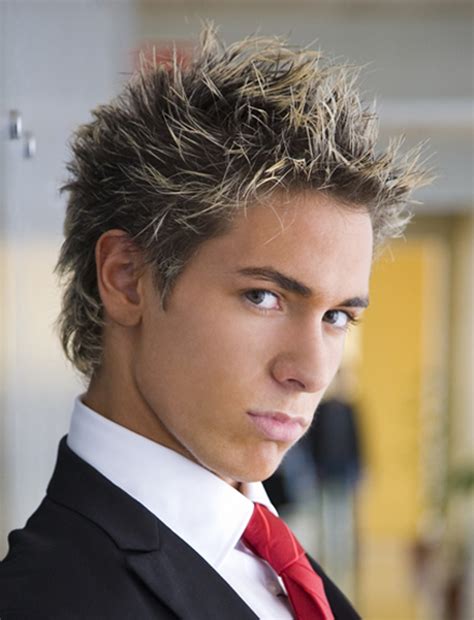 The less styling products, the better. 30 Trendy Business Casual Hairstyles - Mens Craze
