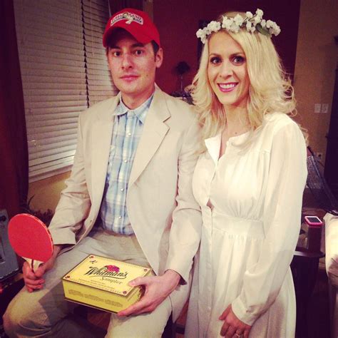 couple s halloween costume forrest gump and jenny couple halloween costumes halloween girl