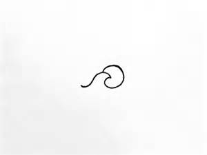 15 Simple And Aesthetic Minimalist Drawing And Tattoo Ideas