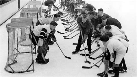 Great Hockey Photos Youve Just Seen For The First Time Page 37