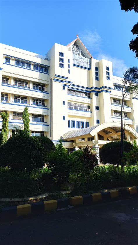 Surat utang negara merupakan surat berharga negara yang diterbitkan pemerintah. Pengelolaan Surat Utang Negara, Mendukung Investasi ...