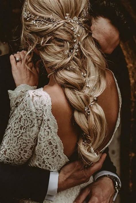 31 Drop Dead Wedding Hairstyles For All Brides Blog