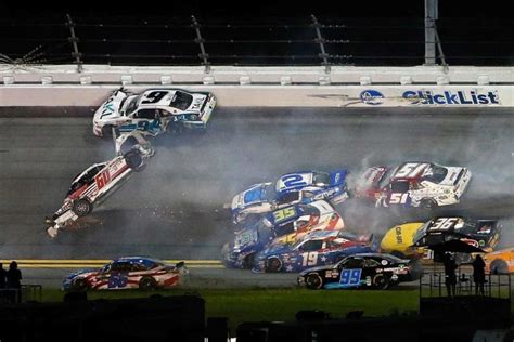 2018 chicago race (kyle busch vs kyle larson). July Weekend at Daytona Marks NASCAR Season's Midway Point ...