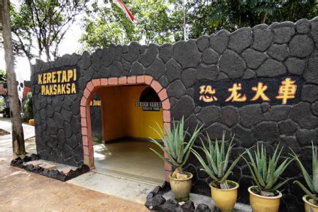 Ada banyak rahsia dan tempat menarik di sini. Tempat Menarik di Ayer Keroh - Taman Buaya - Homestay Dan ...