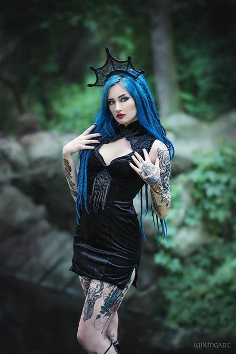 Model Blue Astrid Photo Wikingart Fotografia Dress Darkincloset Welcome To Gothic And