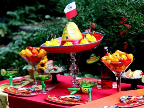 35 Mexican Table Decorations Ideas Mexican Fiesta Decorations Mexican