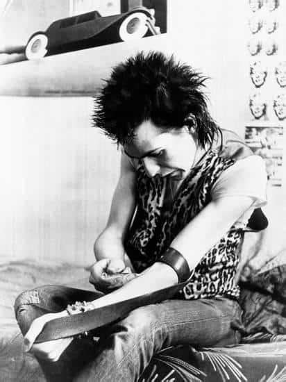 home and garden décor decals stickers and vinyl art 3 sticker sid vicious punk drugs killed rock