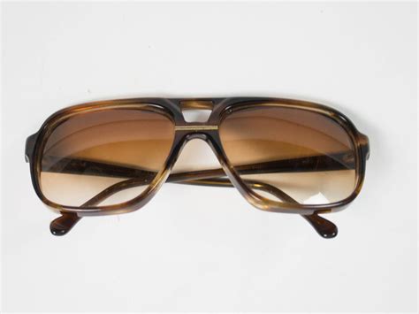 Vintage Suglasses 70s Fashion Squared Glasses Brown Color 1970s