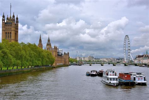 River Thames Landmarks In London England Encircle Photos