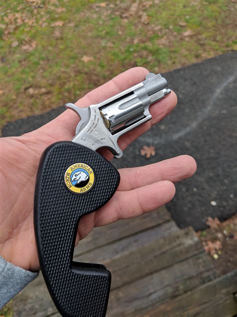 Naa Mini 22 Folding Grip Rpocketguns