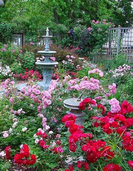 Gorgeous Rose Cottage Garden