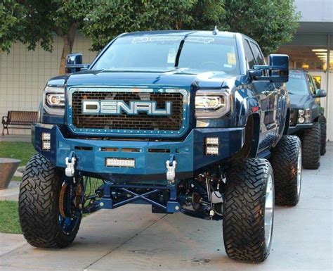 don t want the color but she is very pretty lifted chevy trucks gm