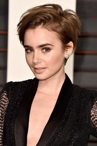 We think this pixie cut is the perfect option for women with thin hair who are a bit apprehensive when it comes to going short. 50 Hairstyles for Thin Hair for Stunning Volume Hair Motive