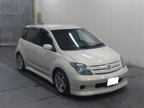 Toyota Ist Photo Gallery 410