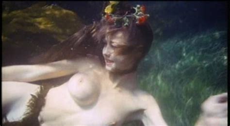 Unknown Nuda 30 Anni In Mermaids Of Tiburon