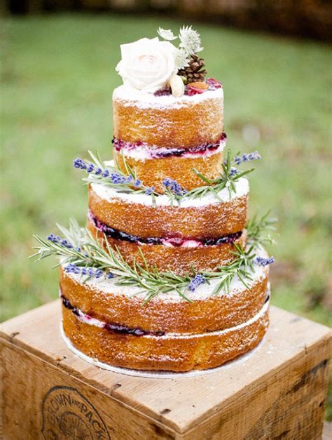 Le Naked Cake un gâteau original et tendance Joli Baptême