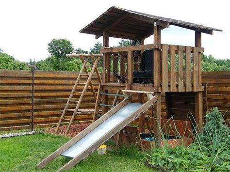 Featuring a house, castle, rocket ship and lemonade stand. 25 best Boys' Clubhouse images on Pinterest | Clubhouses ...