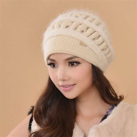 Fashionable Baby Beanies Trendy Beanie Hats For Women Wearing Beanies