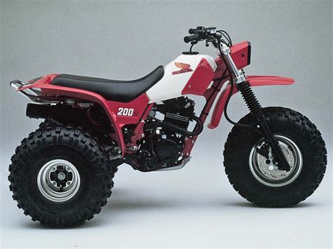 Najlepsze oferty i okazje z całego świata! Honda 200ex 3-wheeler. Just like what I learned to ride on ...