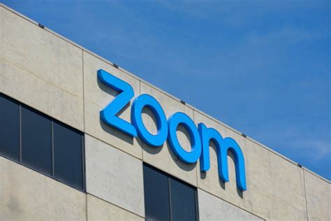 Zoom admits to routing some US calls through China
