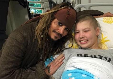 Jack Sparrow Visita A Niños Con Cáncer