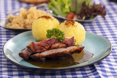 Hoch Steil Verkleidung Schweinebraten Wieviel Grad Im Ofen Ich Habe Einen Englischkurs Ja