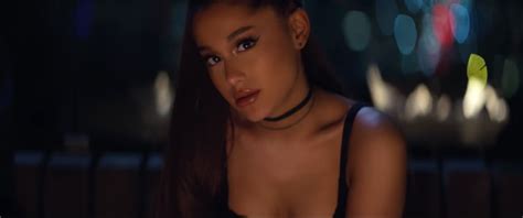 What Eyeliner Does Ariana Grande Use Popsugar Beauty