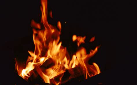 Download Wallpaper 3840x2400 Bonfire Flame Fire Firewood Night 4k