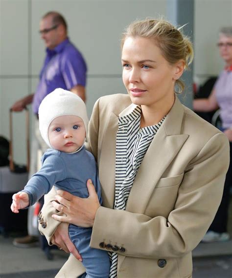 Lara Bingle Steps Out With Son Racer Worthington Now To Love