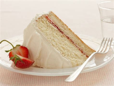 Angel strawberry bavarian cake angel strawberry bavarian cak. Recipe: Strawberry Vanilla Cake | Duncan Hines Canada®