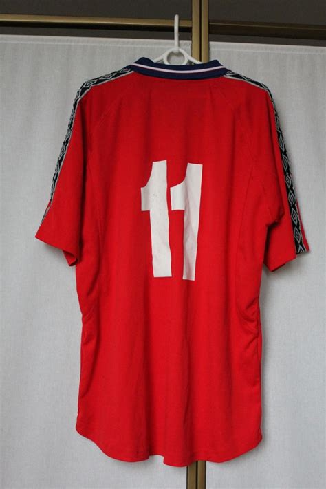 Vahid halilhodžić, a former bosnian football player and current manager of the morocco national football team, started his professional career in fk velež mostar. Velez Mostar Home football shirt (unknown year).