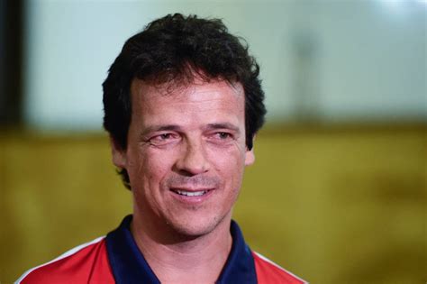 O acordo é válido por uma temporada. Fernando Diniz pretende manter estilo de jogo apresentado ...