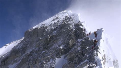 Final Ridge Below The South Summit Of Mt Everest Elia Saikaly Licensing